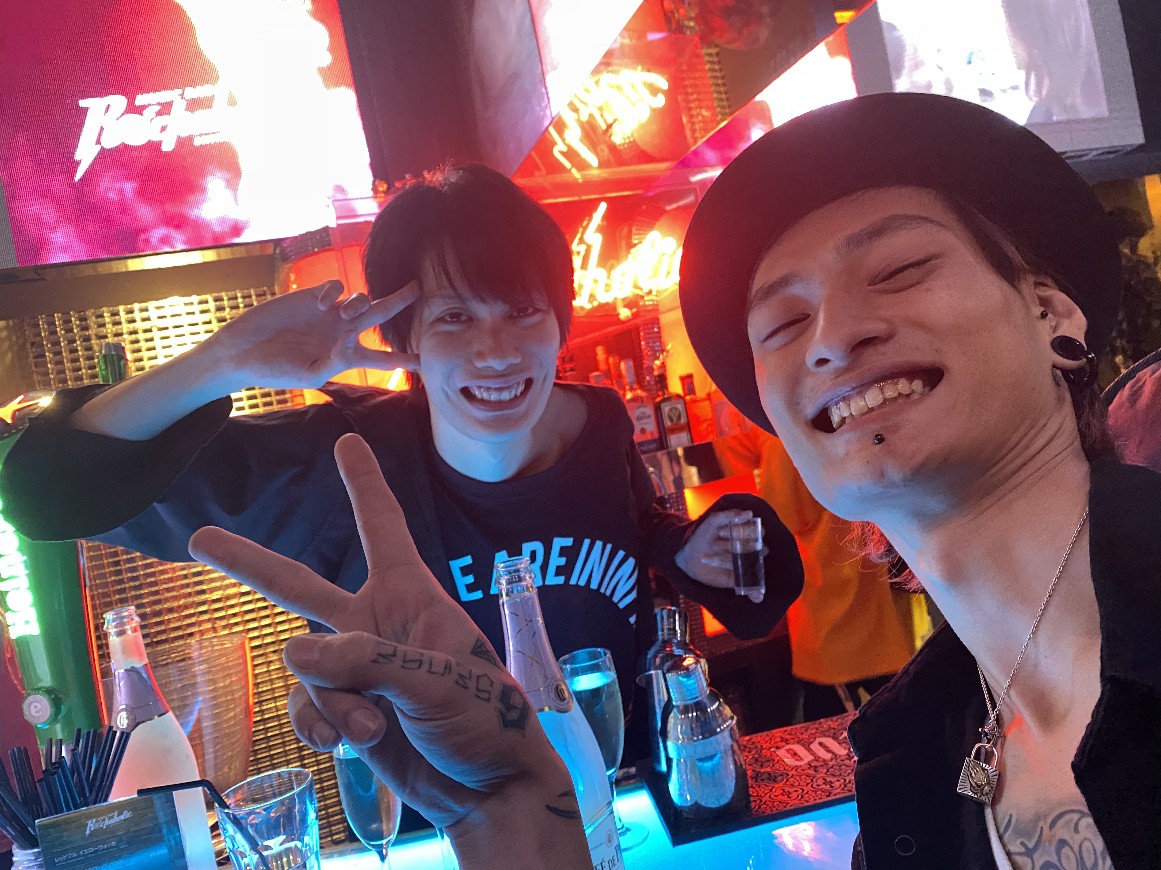 https://bar-rockaholic.jp/shibuya/blog/02E0C230-C3D9-4474-91CD-497B19755A51.jpeg
