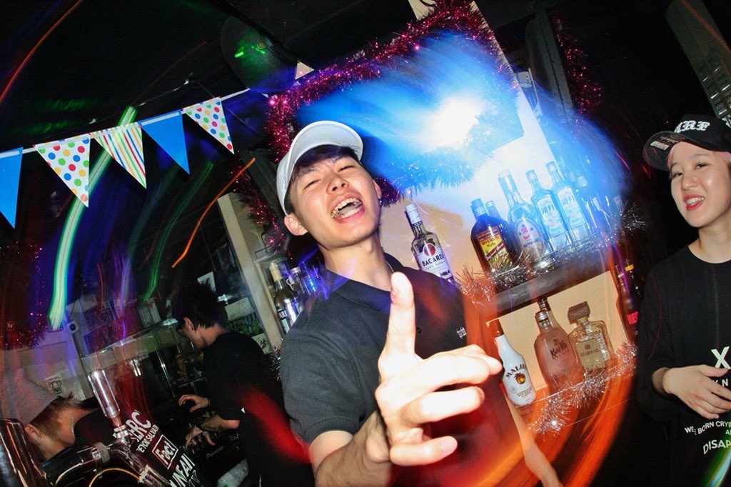 https://bar-rockaholic.jp/shibuya/blog/08A55214-FBEF-47A9-B2E0-0CFA2FCCDFB6.jpeg