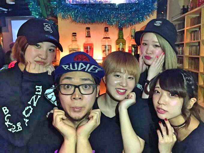 https://bar-rockaholic.jp/shibuya/blog/3AEB7A72-0290-4F47-A99C-A3DE98D01FD3.jpeg