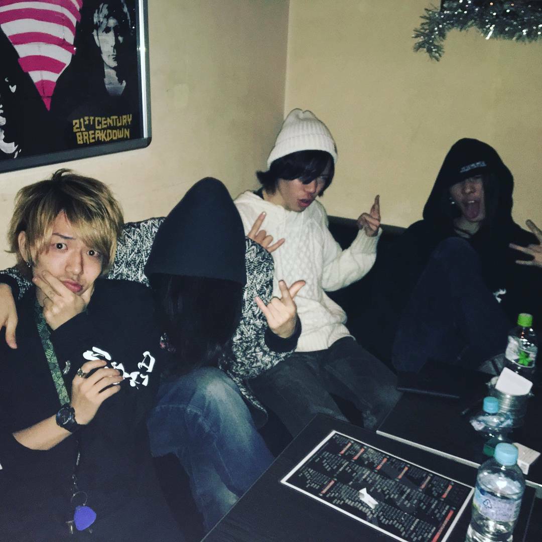 https://bar-rockaholic.jp/shibuya/blog/44129.jpg
