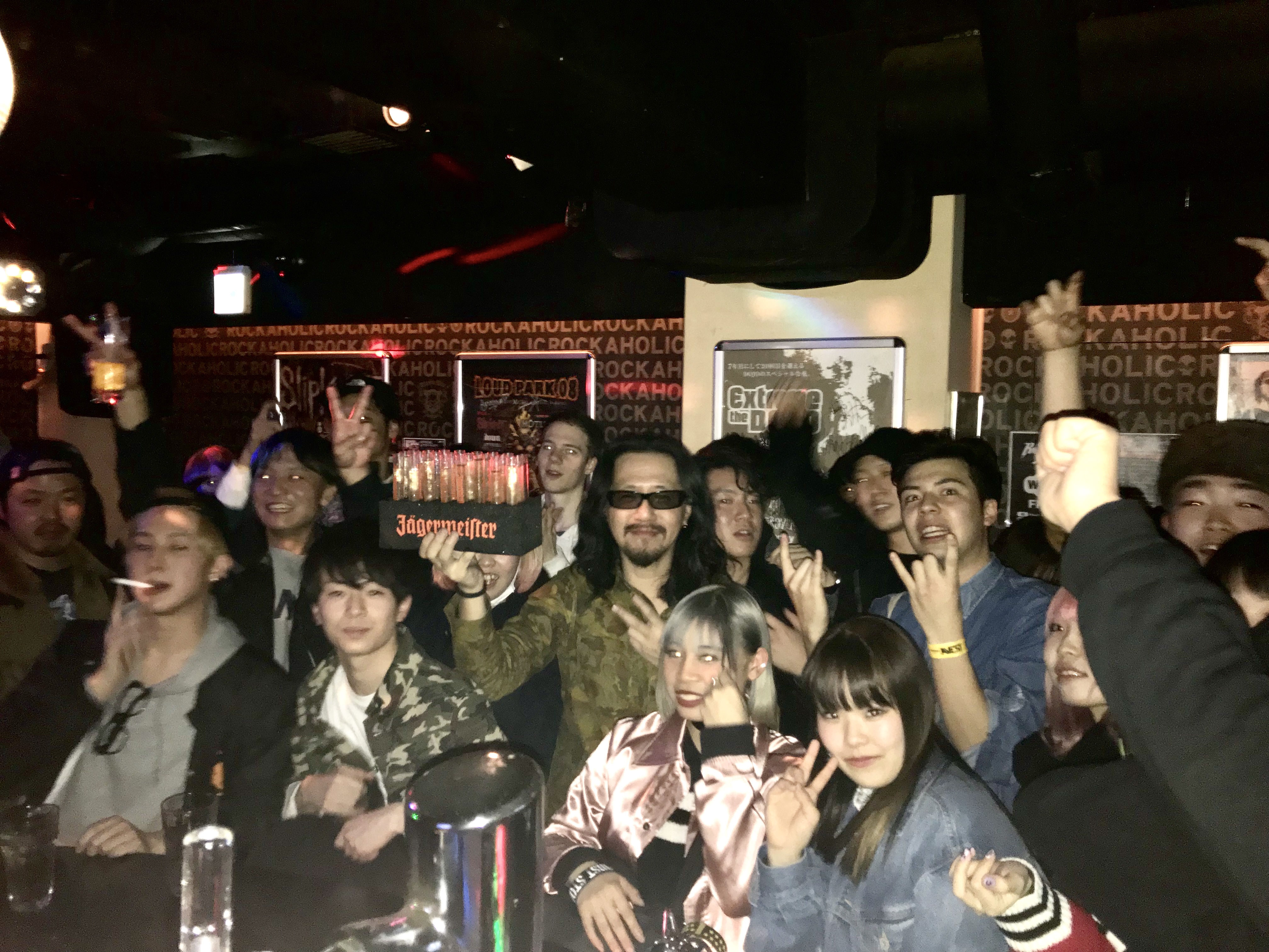 https://bar-rockaholic.jp/shibuya/blog/4FB5EF2A-EAEE-4503-AD5B-D42A783432C3.jpeg