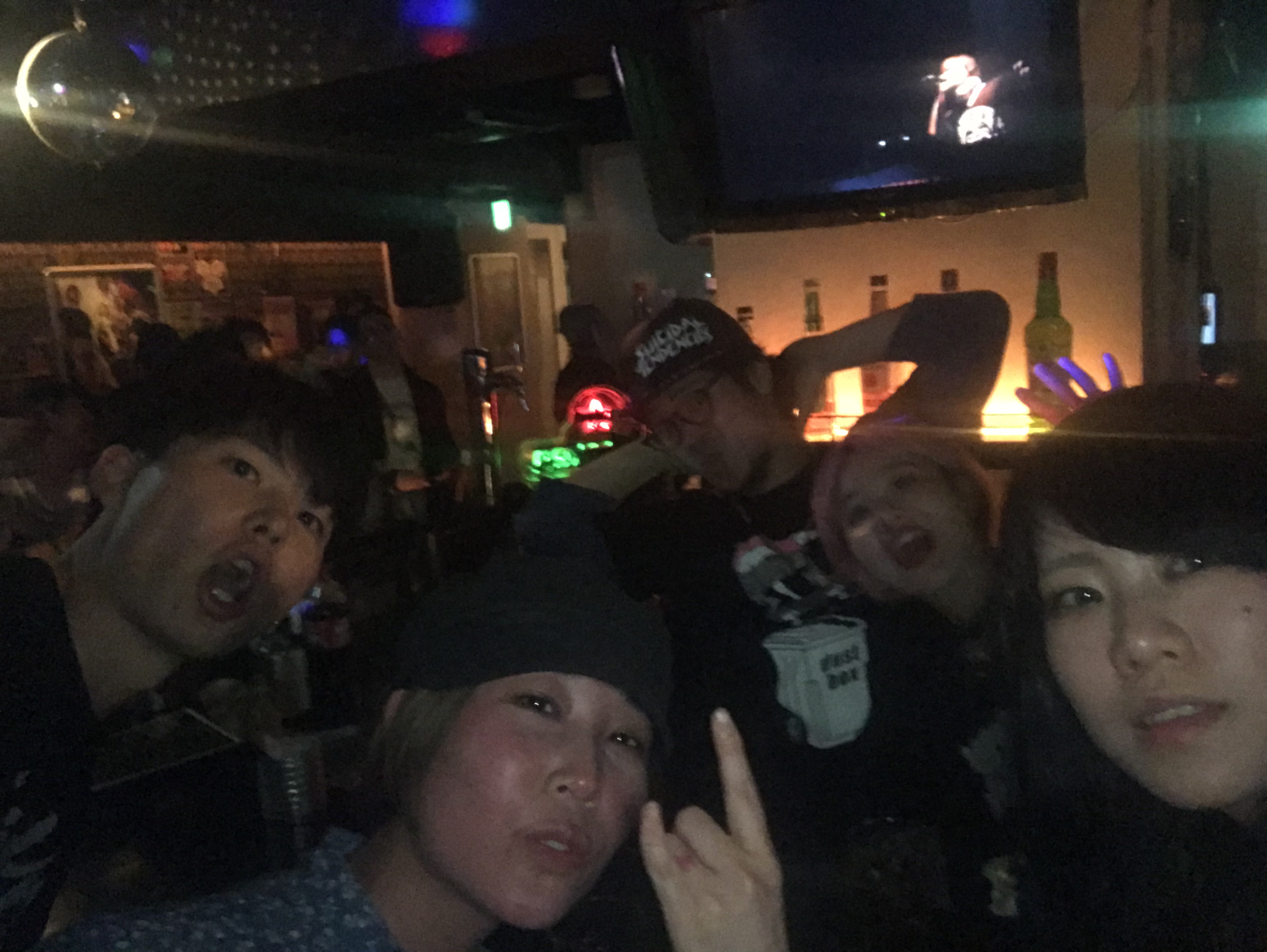 https://bar-rockaholic.jp/shibuya/blog/BA8468C8-8976-4A42-B64F-B35A27201974.jpeg