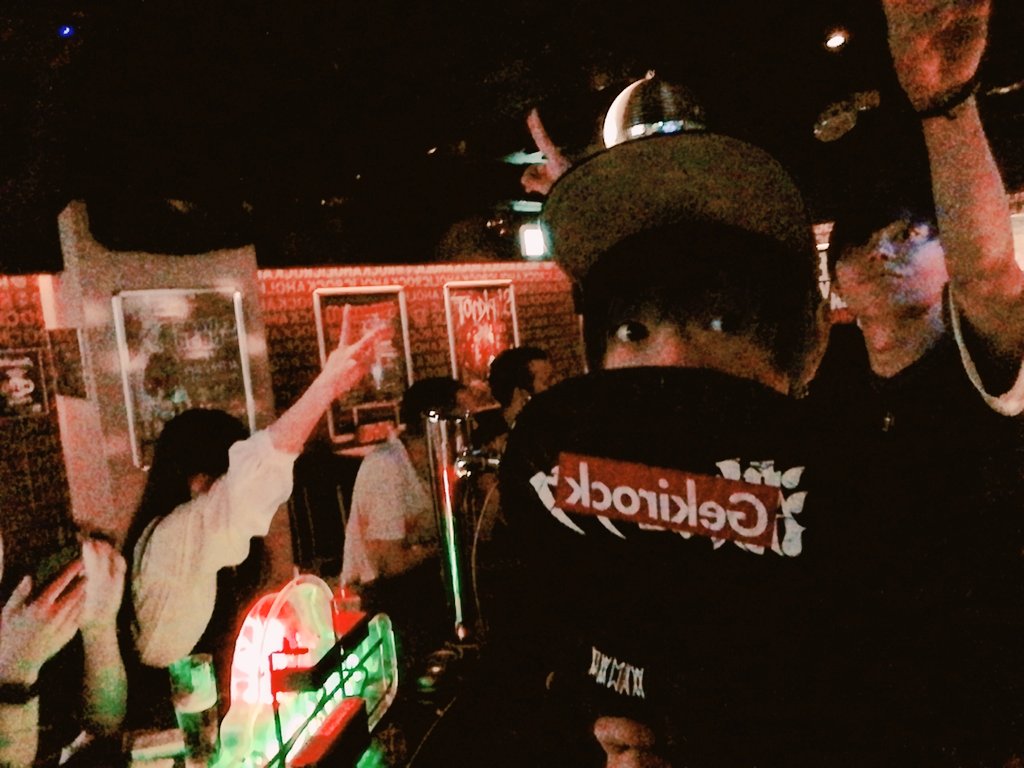 https://bar-rockaholic.jp/shibuya/blog/DmpnVABU8AI4wb1.jpg
