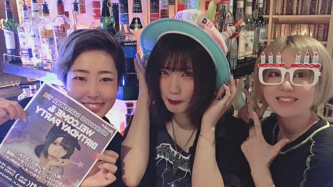 https://bar-rockaholic.jp/shibuya/blog/EBrse46UwAUx7bA.jpg