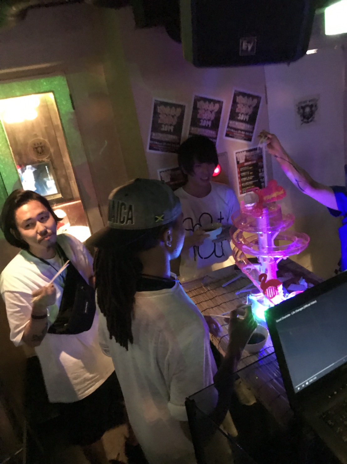 https://bar-rockaholic.jp/shibuya/blog/S__75923462.jpg