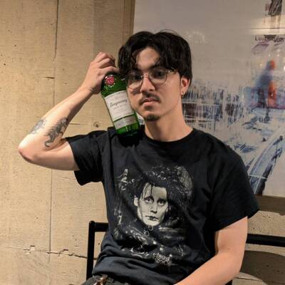 トワ
